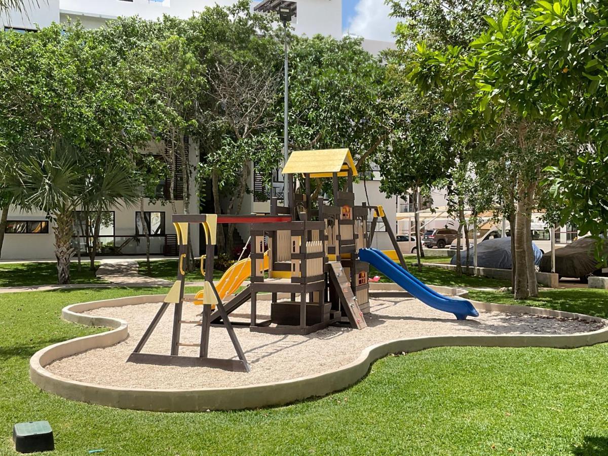 Yellowsub Apartments Κανκούν Εξωτερικό φωτογραφία