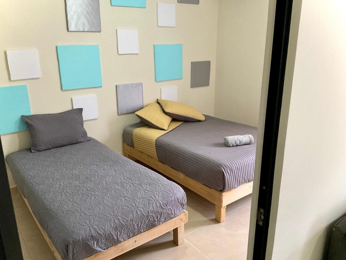 Yellowsub Apartments Κανκούν Εξωτερικό φωτογραφία
